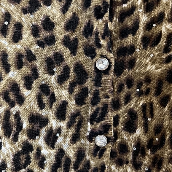 Cathy Daniels Leopard Print button Down Cardigan Size XL bling front - Picture 2 of 4